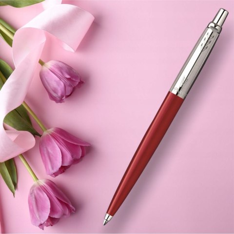 Długopis Parker Jotter Originals czerwony z grawerem i pudełko z tabliczką